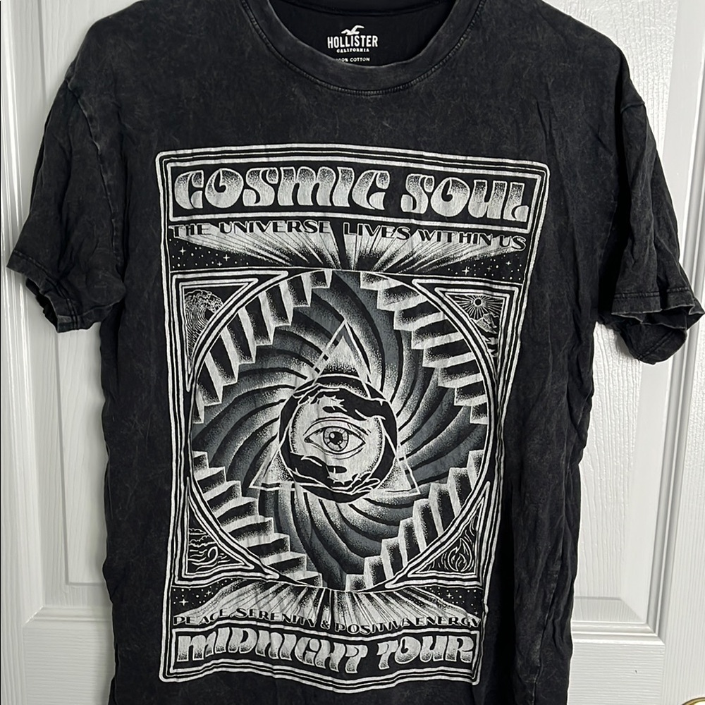 Hollister Black Geometric Short Sleeve Tee